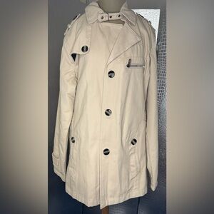 Stylish Men's Beige David Ann Trench Coat Plaid Lining & Modifications Medium